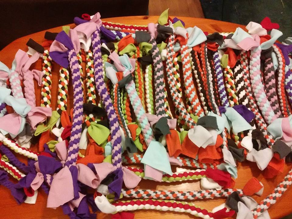 Kézzel font kötelek